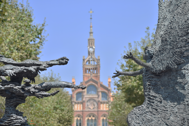 Sculptures along Barcelona's streets, Spain