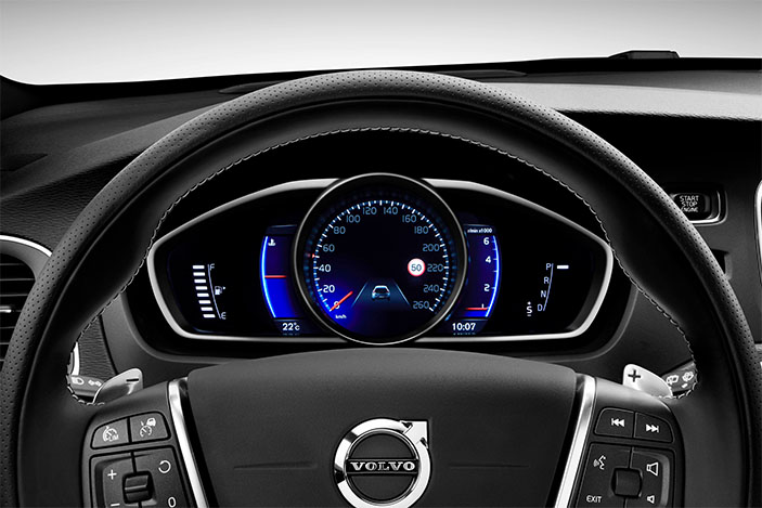 Volvo V40 dashboard