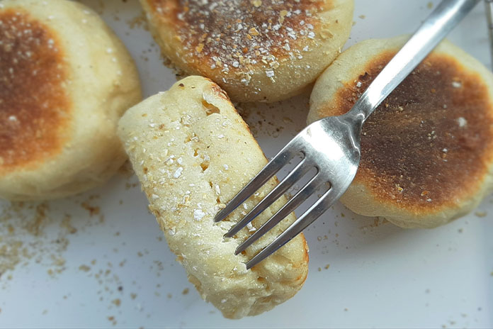 fork open muffin